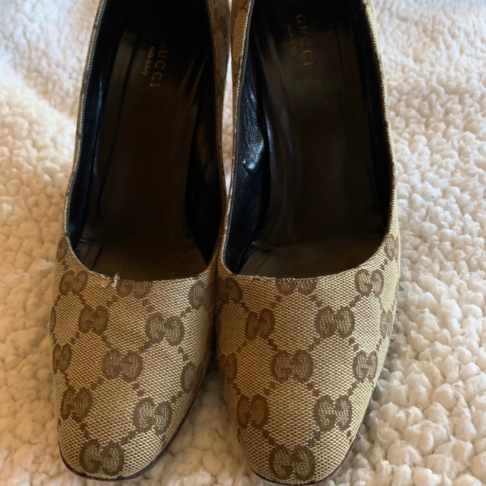 Gucci Brown Heels pre-own